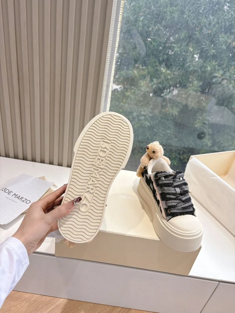 13De Marzo Shoes TravelReady 10779