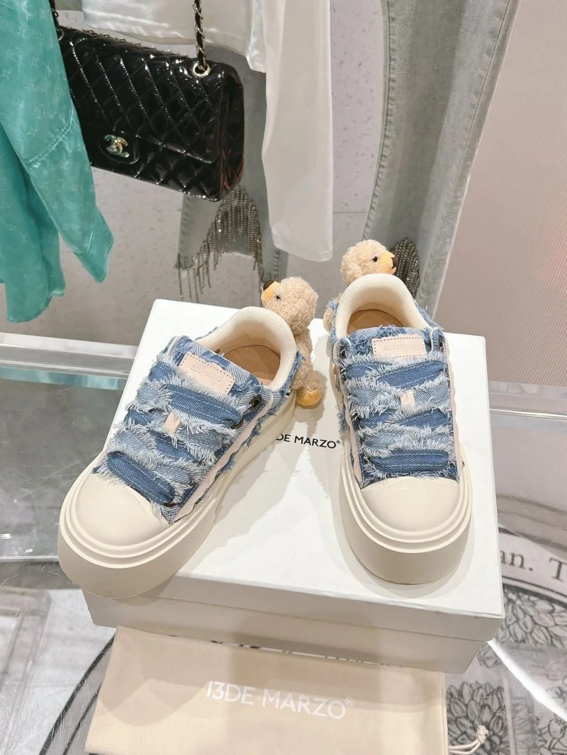 Cozy 13De Marzo Shoes 7045