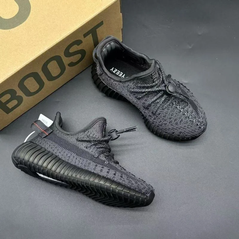 WellDesigned ADIDAS SHOES 29435