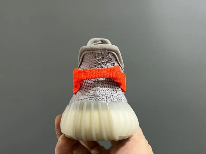 ADIDAS SHOES TravelReady 30112