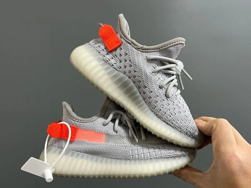 ADIDAS SHOES TravelReady 30112