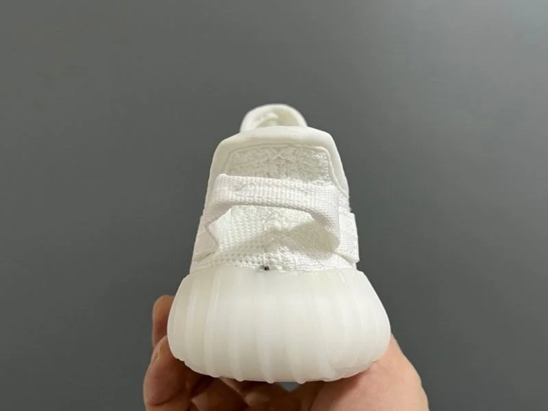 WellDesigned ADIDAS SHOES 30103