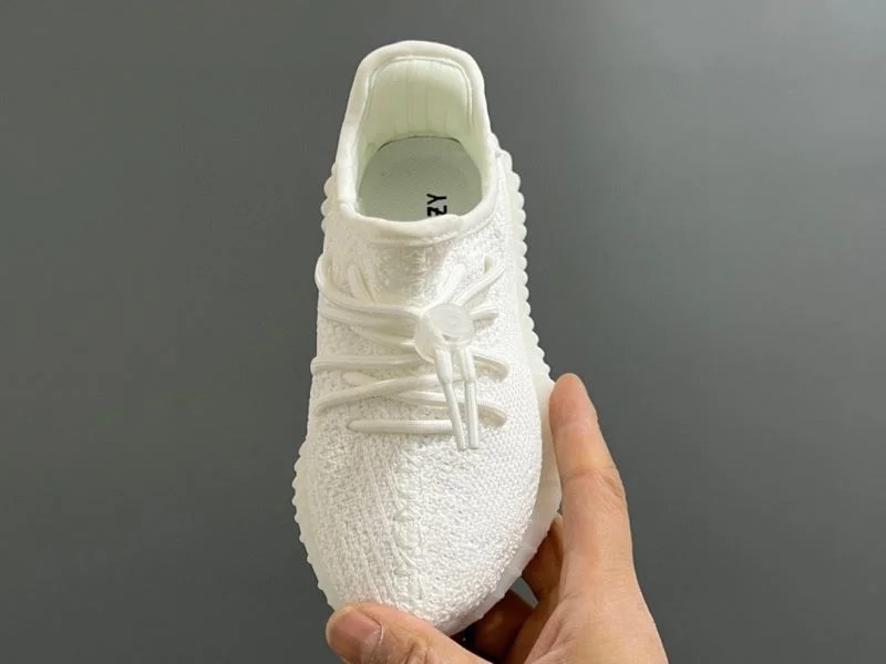 WellDesigned ADIDAS SHOES 30103