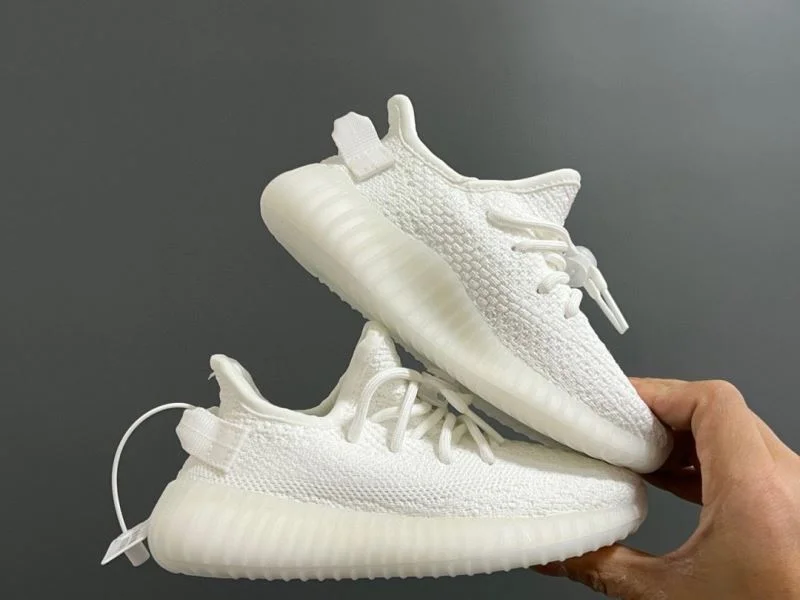 WellDesigned ADIDAS SHOES 30103