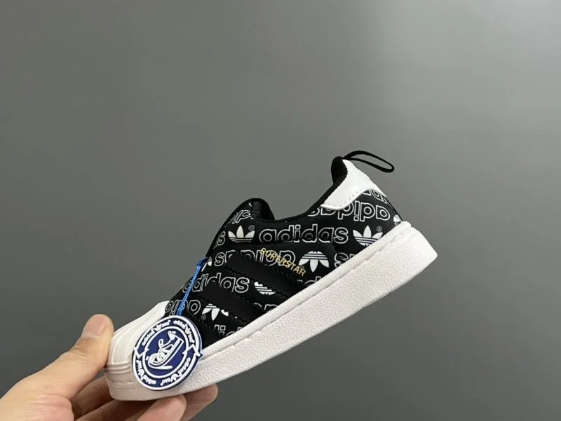 StreetReady ADIDAS SHOES 28590