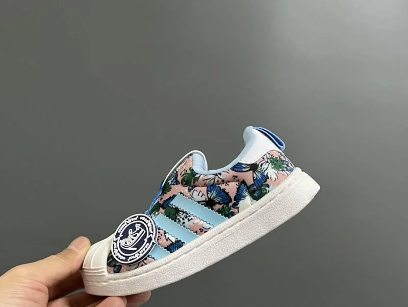ADIDAS SHOES WellDesigned 28581