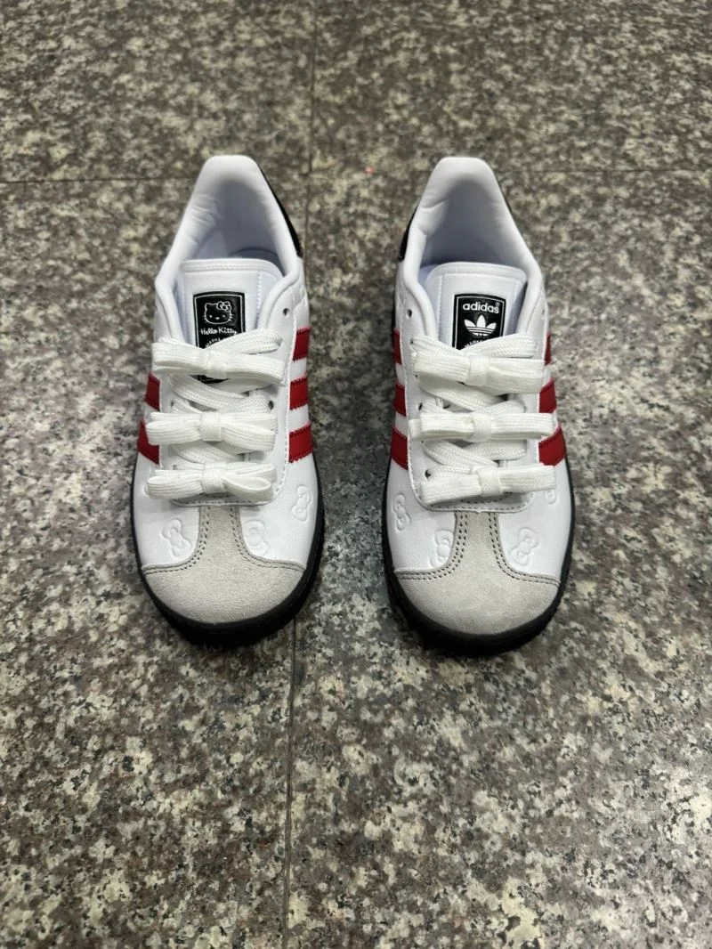 Durable ADIDAS SHOES 28572