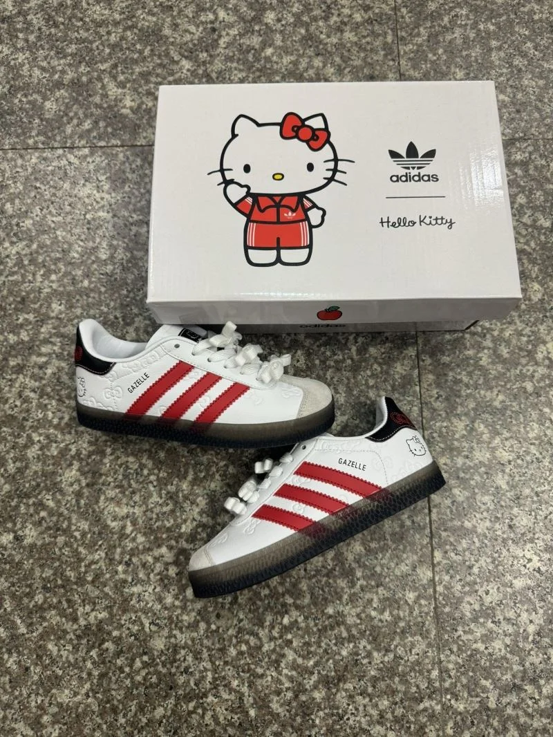 Durable ADIDAS SHOES 28572