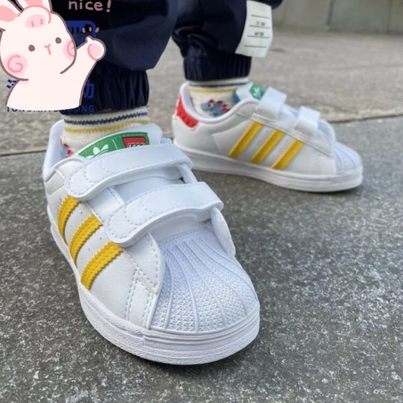 Sporty ADIDAS SHOES 29116