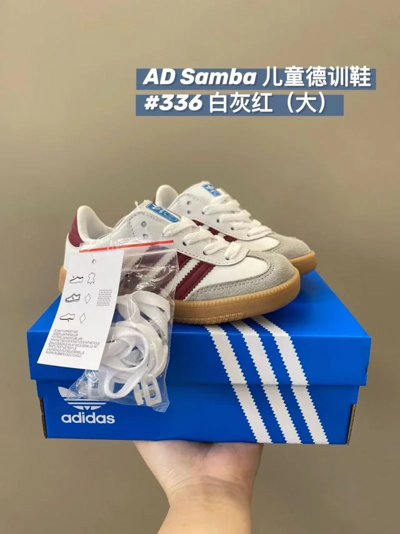 ADIDAS SHOES Sporty 29115