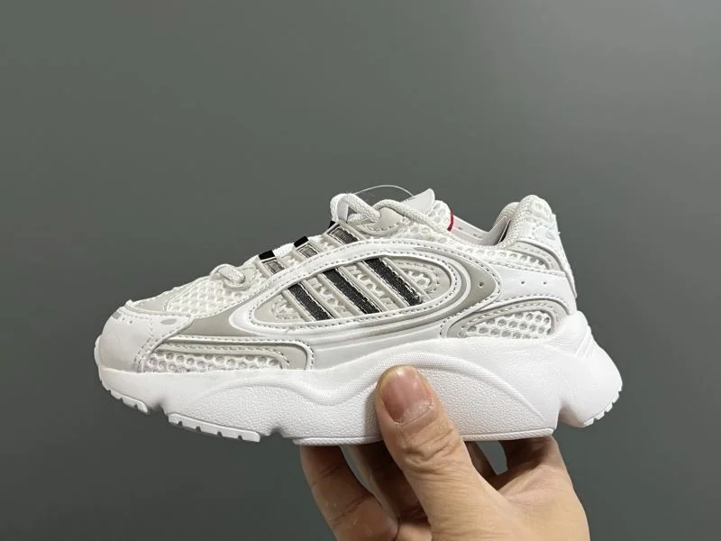 Classic ADIDAS SHOES 29077