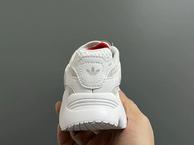 Classic ADIDAS SHOES 29077