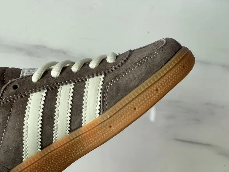 Modern ADIDAS SHOES 29078