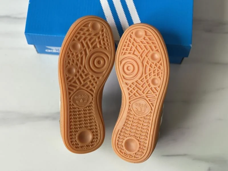 Modern ADIDAS SHOES 29078