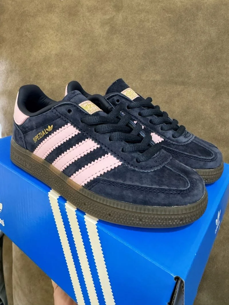 ADIDAS SHOES Seasonal 29067