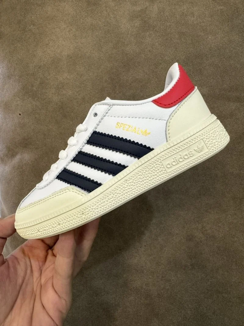 ADIDAS SHOES Seasonal 29067