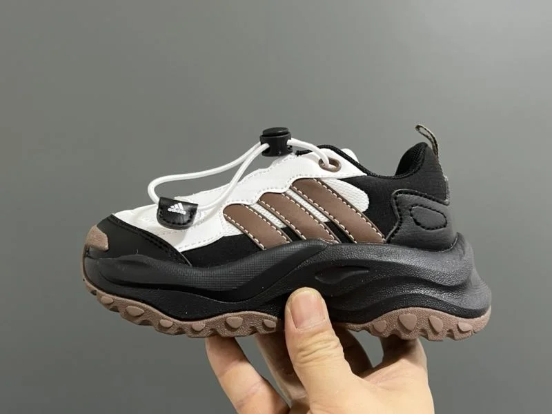 ADIDAS SHOES MoistureWicking 29049