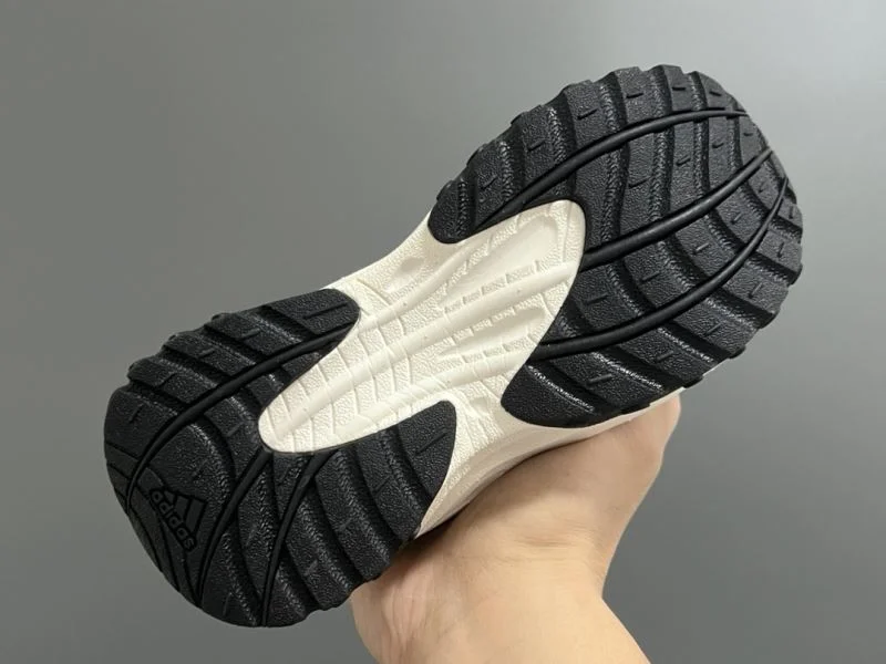 ADIDAS SHOES Resilient 29058