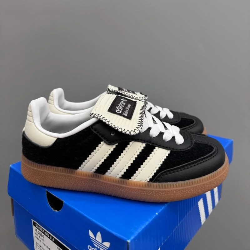 FastDry ADIDAS SHOES 29039