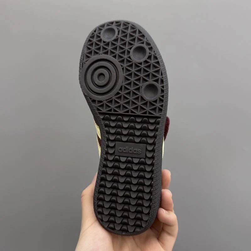 ADIDAS SHOES Durable 29045