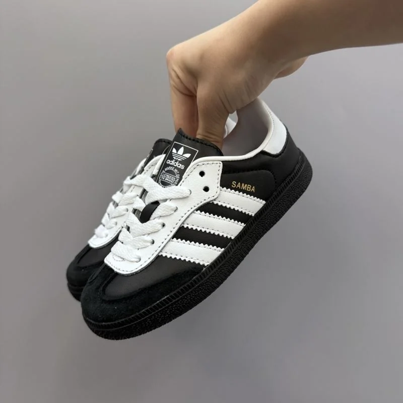 Flexible ADIDAS SHOES 29035