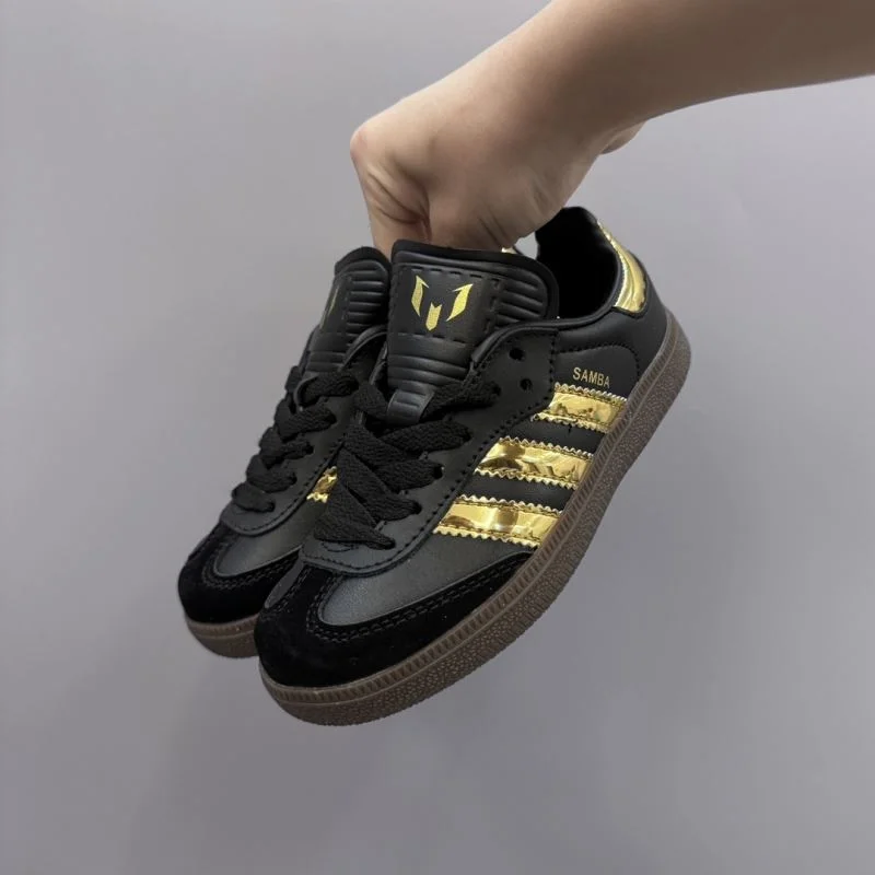 Classic ADIDAS SHOES 29030
