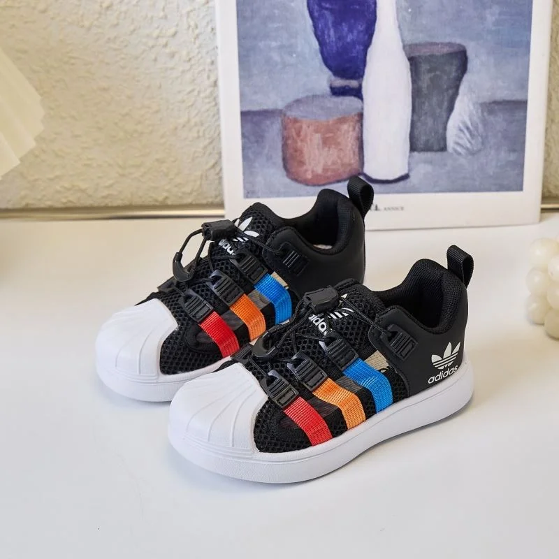 Flexible ADIDAS SHOES 29011