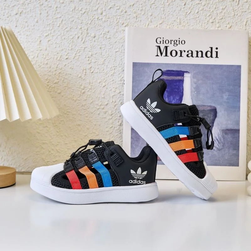 Flexible ADIDAS SHOES 29011