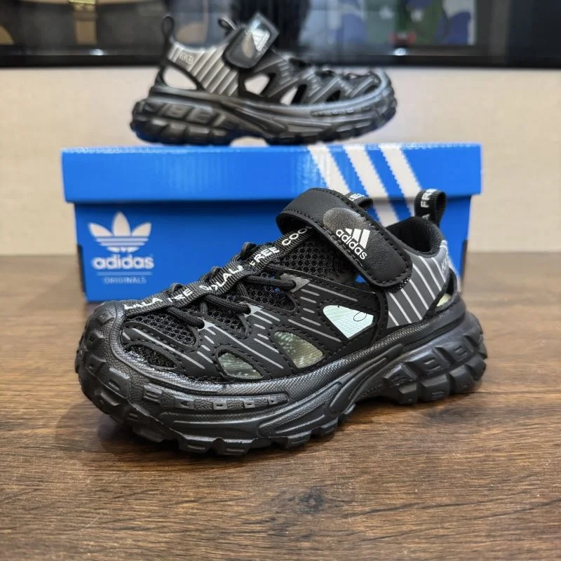 Seasonal ADIDAS SHOES 29014