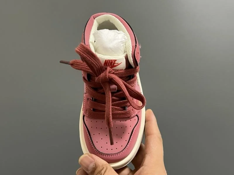 AIR JORDAN SHOES Minimalist 30016