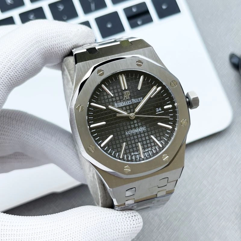 Durable AP Watches 177023