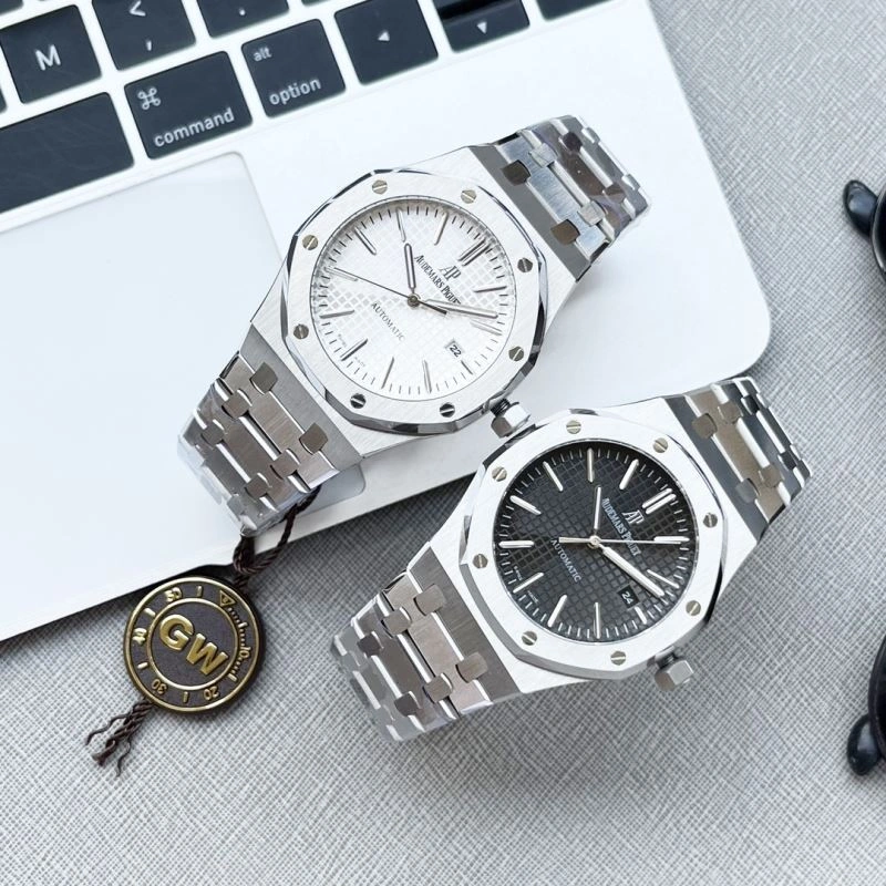 Durable AP Watches 177023