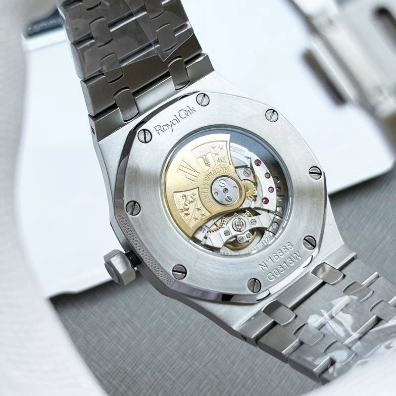 Durable AP Watches 177023