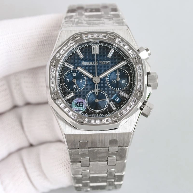 Trendsetting AP Watches 176965