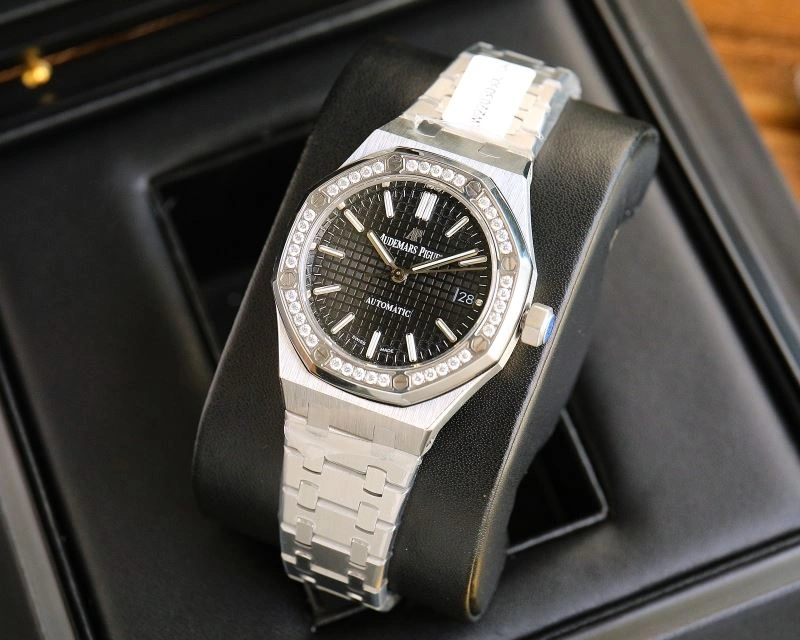 Vibrant AP Watches 176981