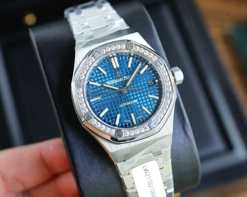 Sporty AP Watches 176953