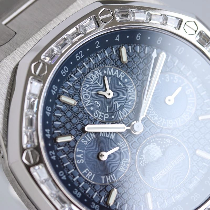 AP Watches Cozy 176951