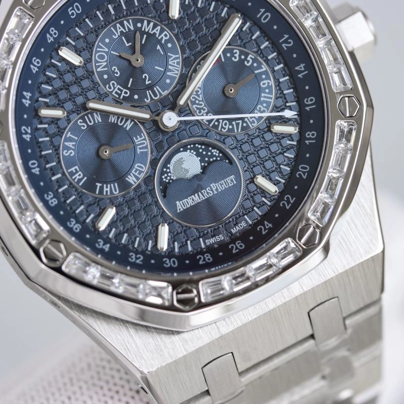AP Watches Cozy 176951