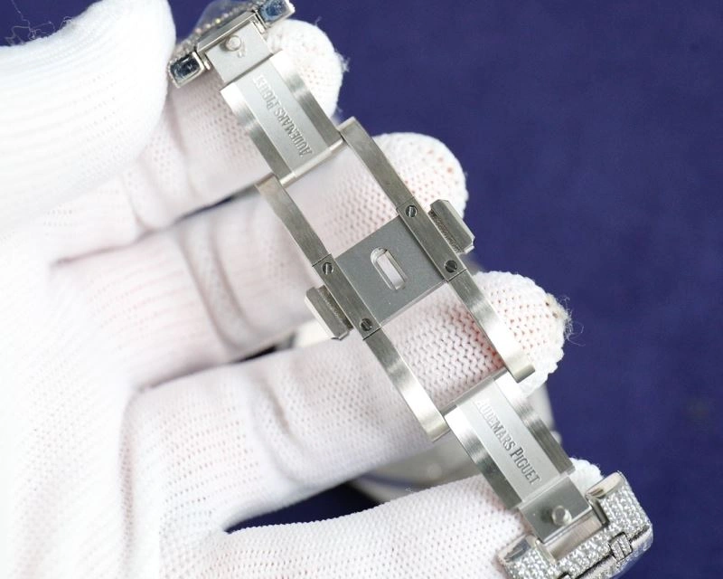 Comfortable AP Watches 176949