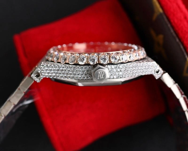 AP Watches WrinkleFree 176936