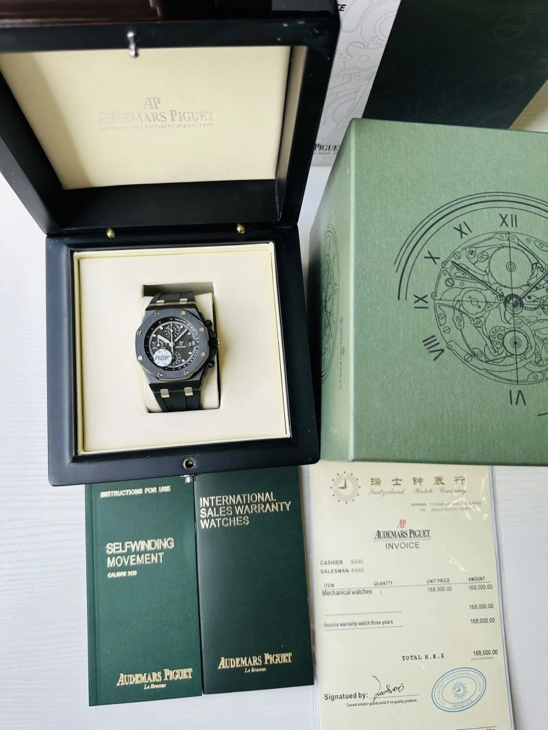 AP Watches FashionForward 176903