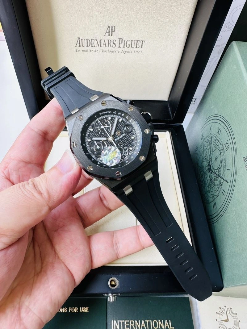 AP Watches FashionForward 176903