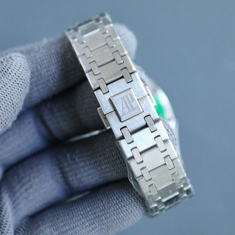 AP Watches GoAnywhere 176889