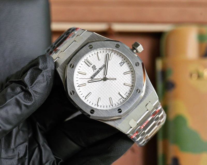 AP Watches Trendsetting 176886