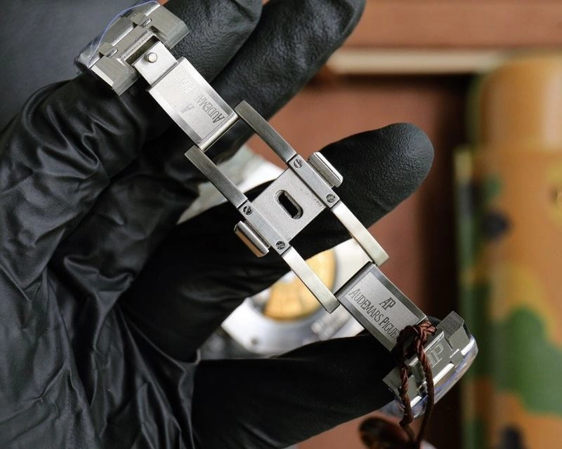 Effortless AP Watches 176885