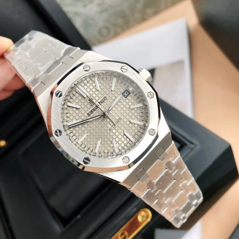 Seasonal AP Watches 176825