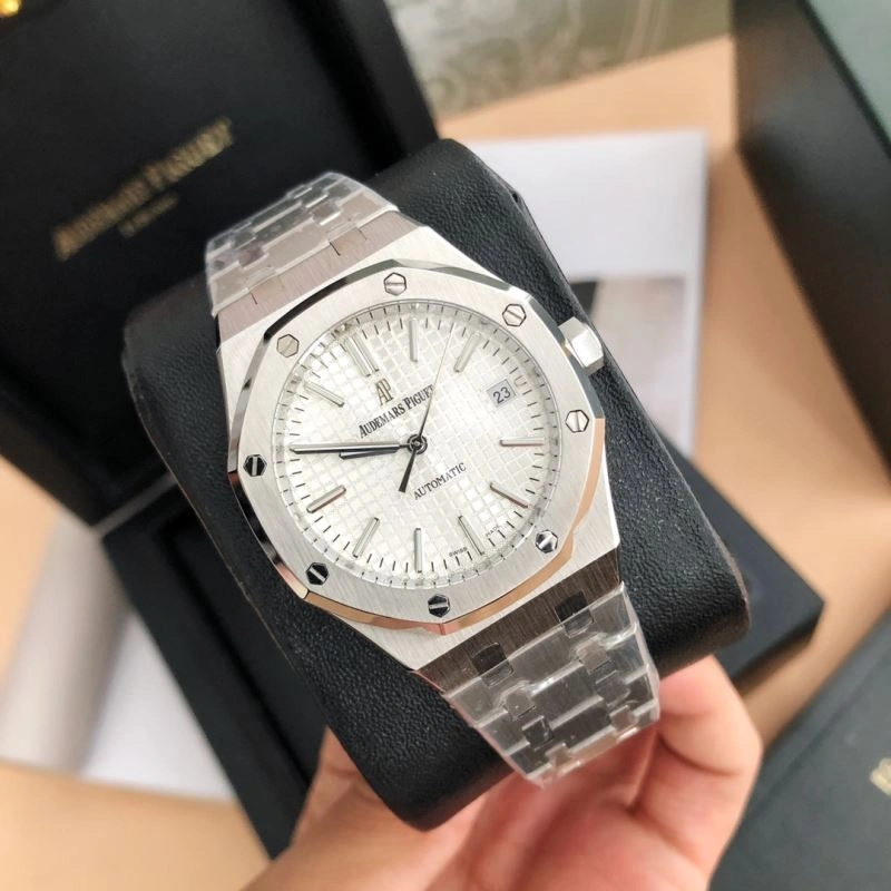 Minimalist AP Watches 176823
