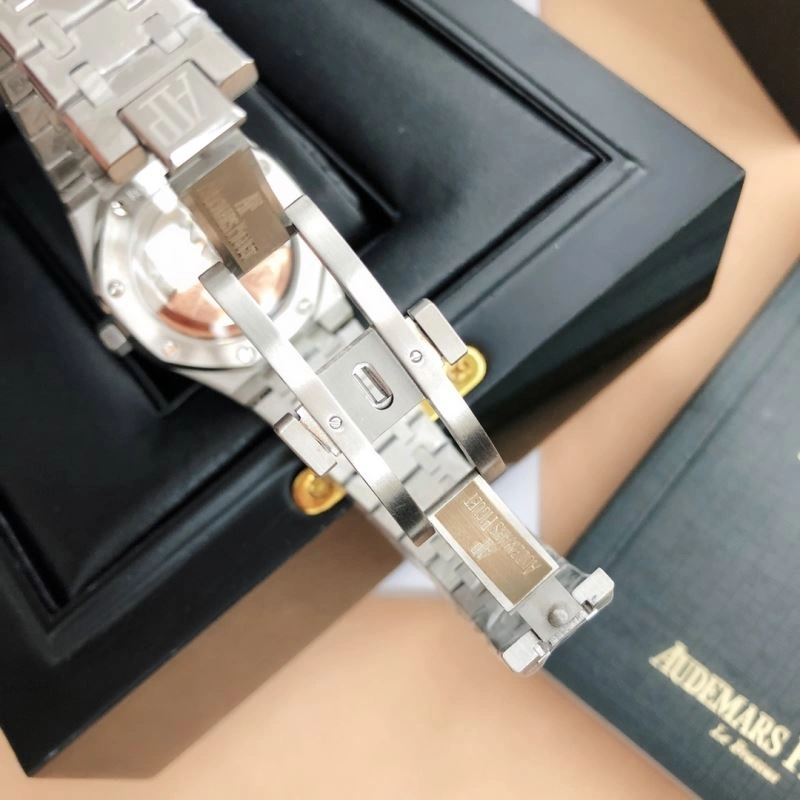 Minimalist AP Watches 176823
