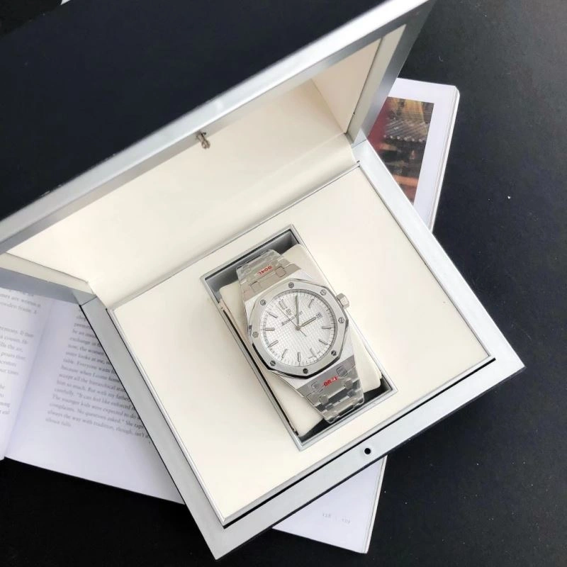 AP Watches Versatile 176780
