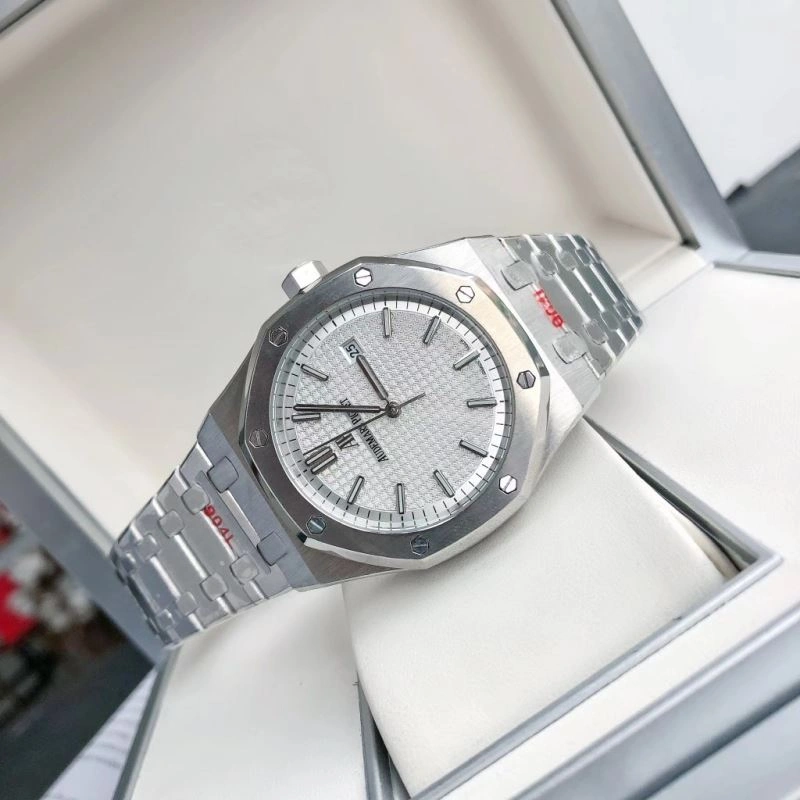AP Watches Versatile 176780